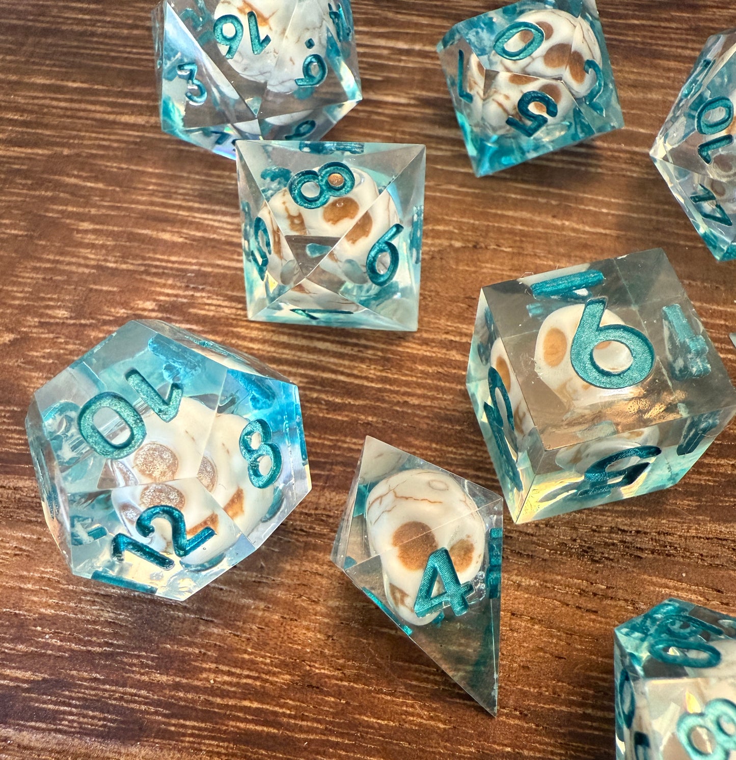 Skull Themed Sharp Edge Shell Dice with Matching Dice Tray, hand poured resin for D&D, Pathfinder, and other RPG