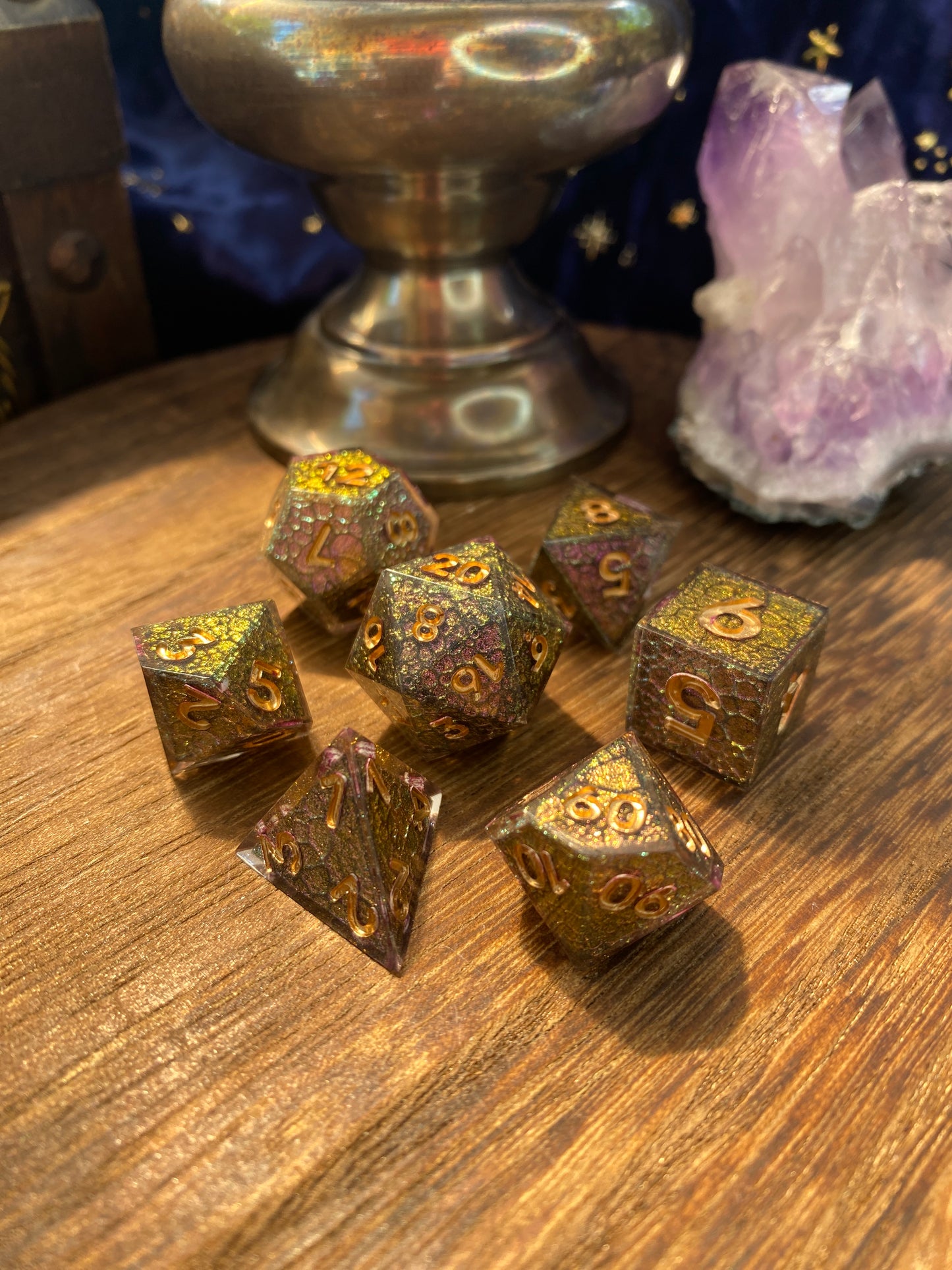 Dragon Scale Sharp Edge Shell Dice, color shifting purple to copper, hand poured resin for D&D, Pathfinder, and other RPG