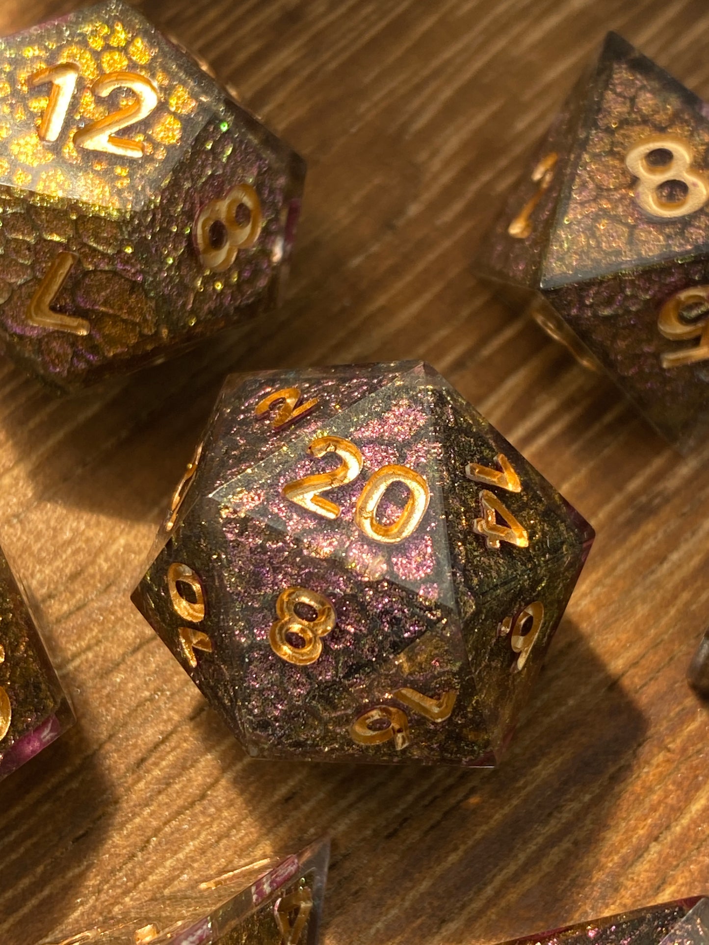 Dragon Scale Sharp Edge Shell Dice, color shifting purple to copper, hand poured resin for D&D, Pathfinder, and other RPG